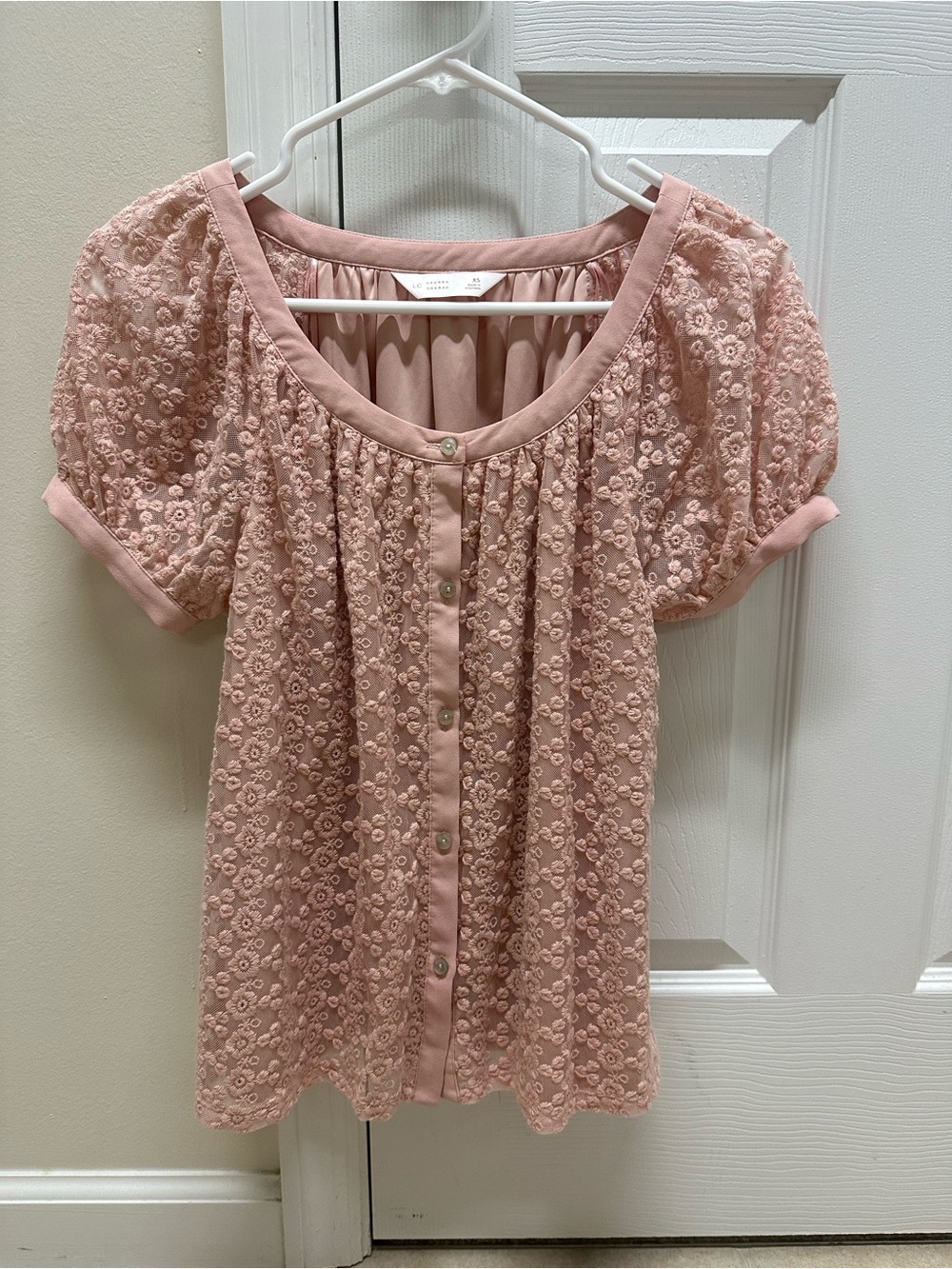 LC Lauren Conrad Blush Pink Floral Lace Button-Front Blouse